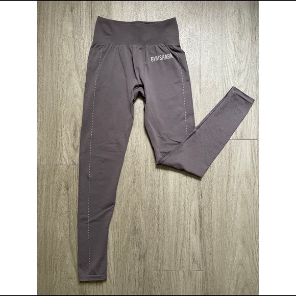 SOLD Breeze Lightweight Seamless Tights - Picture 4 of 4